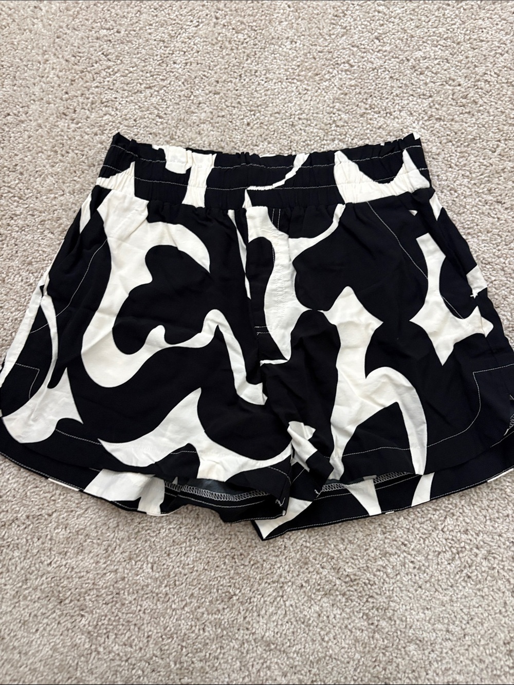 a new day Black & White Abstract Athletic Shorts